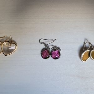 Lot of 3 earrings